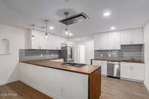 557 W Erie St, Chandler, AZ 85225 - Photo 1