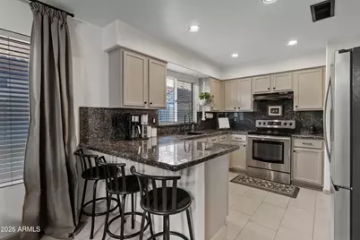 13523 W Desert Flower Drive, Goodyear, AZ 85395 - Photo 19