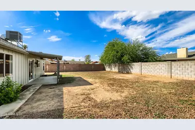 6910 W Mountain View Road, Peoria, AZ 85345 - Photo 19