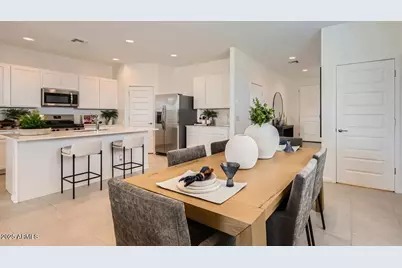 9831 W Clarendon Avenue, Phoenix, AZ 85037 - Photo 7