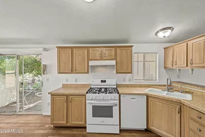 2727 E University Drive #4, Tempe, AZ 85288 - Photo 9