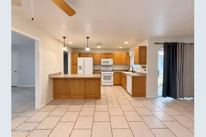 3746 W Eva Street, Phoenix, AZ 85051 - Photo 3