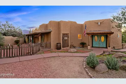 1070 N Mustang Trail, Wickenburg, AZ 85390 - Photo 1