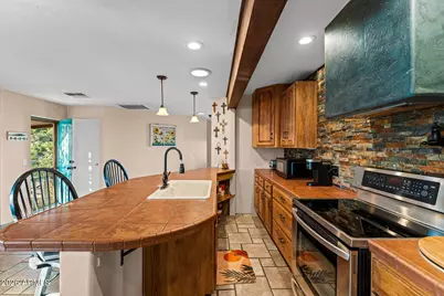1070 N Mustang Trail, Wickenburg, AZ 85390 - Photo 11