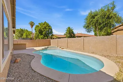 15960 W Ventura Street, Surprise, AZ 85379 - Photo 9