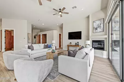 9575 E Cavalry Drive, Scottsdale, AZ 85262 - Photo 9