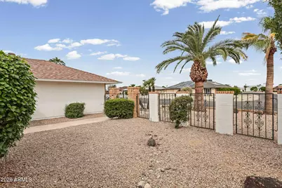 12421 W Banyan Drive, Sun City West, AZ 85375 - Photo 9