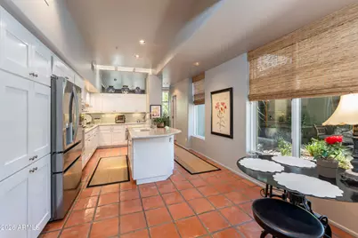 10063 E Graythorn Drive, Scottsdale, AZ 85262 - Photo 11