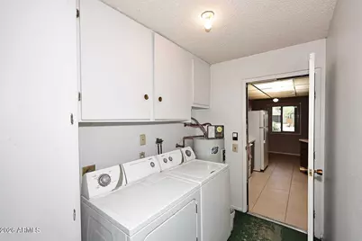 10005 W Hutton Drive, Sun City, AZ 85351 - Photo 23