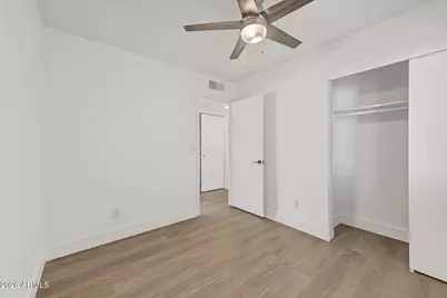 18819 N 47th Avenue, Glendale, AZ 85308 - Photo 23