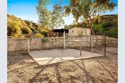 27610 W Gill Road, Morristown, AZ 85342 - Photo 21