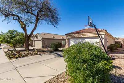 11340 W Madisen Ellise Drive, Surprise, AZ 85378 - Photo 7