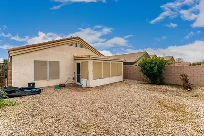11340 W Madisen Ellise Drive, Surprise, AZ 85378 - Photo 13
