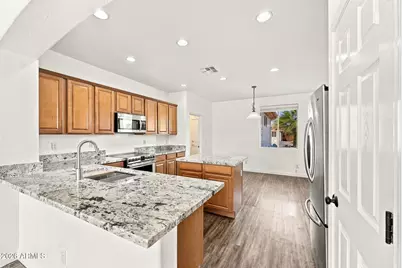 14621 W Fairmount Avenue, Goodyear, AZ 85395 - Photo 17