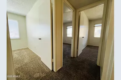 6713 W Devonshire Avenue, Phoenix, AZ 85033 - Photo 17