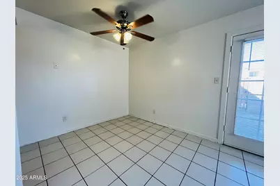 6713 W Devonshire Avenue, Phoenix, AZ 85033 - Photo 9