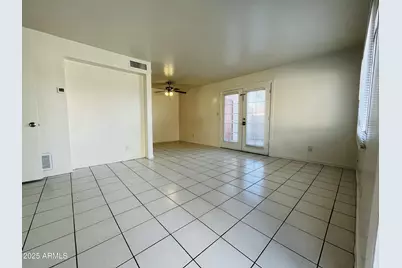6713 W Devonshire Avenue, Phoenix, AZ 85033 - Photo 7