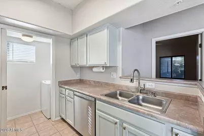 10401 N Saguaro Boulevard #132, Fountain Hills, AZ 85268 - Photo 11