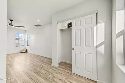 9809 N 67th Drive, Peoria, AZ 85345 - Photo 17
