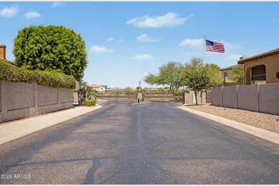 3238 E Mountain Village Circle, Phoenix, AZ 85042 - Photo 51
