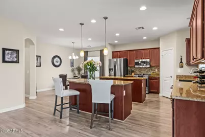 16859 W Magnolia Street, Goodyear, AZ 85338 - Photo 9