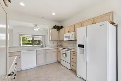 16269 W Starry Sky Drive, Surprise, AZ 85374 - Photo 7