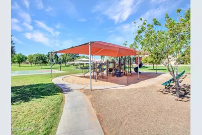 944 N Owl Circle, Gilbert, AZ 85234 - Photo 39