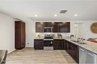 13221 E Chuparosa Lane, Florence, AZ 85132 - Photo 11