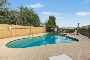 5144 E Holly St, Phoenix, AZ 85008 - Photo 29
