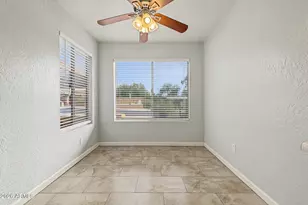 5144 E Holly St, Phoenix, AZ 85008 - Photo 9