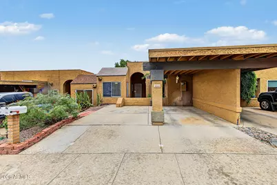 5144 E Holly Street, Phoenix, AZ 85008 - Photo 1