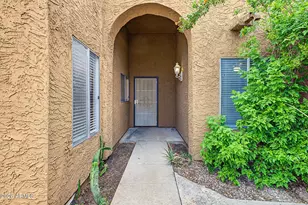 5144 E Holly St, Phoenix, AZ 85008 - Photo 5