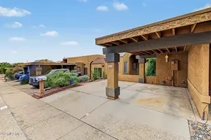 5144 E Holly St, Phoenix, AZ 85008 - Photo 3
