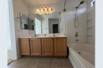 959 W Desert Hills Drive, San Tan Valley, AZ 85143 - Photo 15