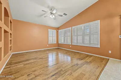 360 S Elm Court, Gilbert, AZ 85296 - Photo 3