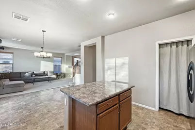 33408 N Falcon Trail, San Tan Valley, AZ 85144 - Photo 13