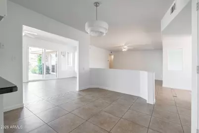10740 W Tropicana Circle, Sun City, AZ 85351 - Photo 11