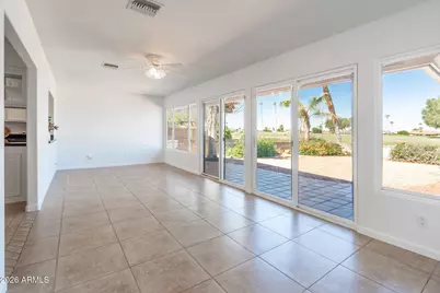 10740 W Tropicana Circle, Sun City, AZ 85351 - Photo 15