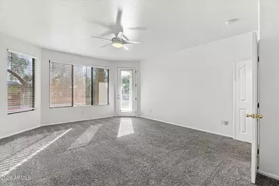 499 W Leah Avenue, Gilbert, AZ 85233 - Photo 23