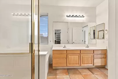 499 W Leah Avenue, Gilbert, AZ 85233 - Photo 27