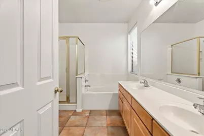 499 W Leah Avenue, Gilbert, AZ 85233 - Photo 25