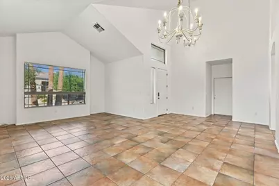 499 W Leah Avenue, Gilbert, AZ 85233 - Photo 3