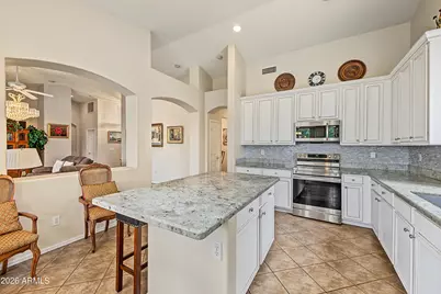 7407 S 25th Drive, Phoenix, AZ 85041 - Photo 7