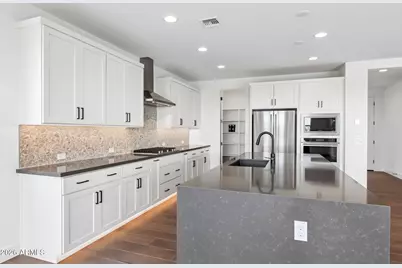 7317 W Running Deer Trail, Peoria, AZ 85383 - Photo 11