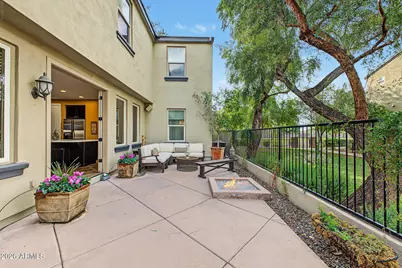2933 N 48th Street, Phoenix, AZ 85018 - Photo 3