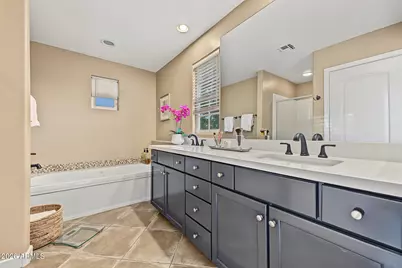 2933 N 48th Street, Phoenix, AZ 85018 - Photo 15