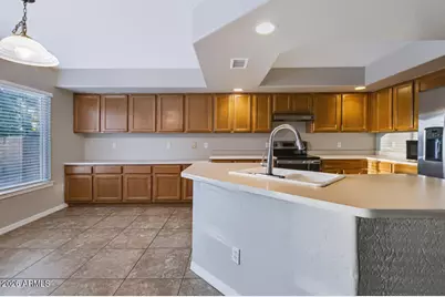 13950 N 156th Lane, Surprise, AZ 85379 - Photo 11