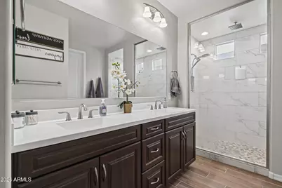 19000 W Mercer Lane, Surprise, AZ 85388 - Photo 19