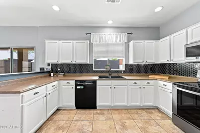1942 S 216th Lane, Buckeye, AZ 85326 - Photo 17