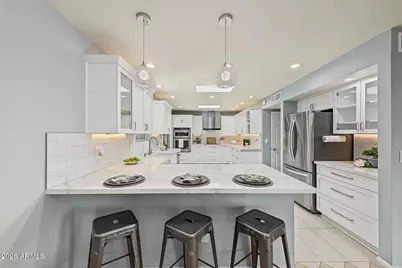 10313 E Lotus Court, Sun Lakes, AZ 85248 - Photo 11